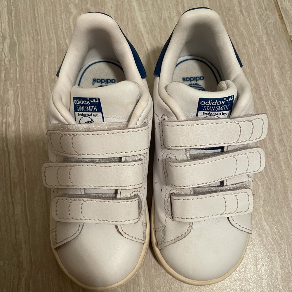 Adidas kids size 7